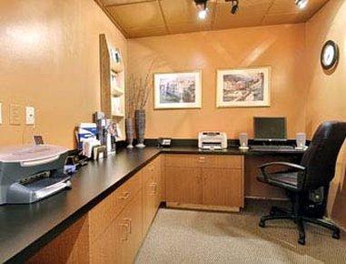 Wingate By Wyndham Raleigh Durham / Airport Hotel Luaran gambar
