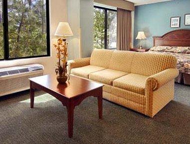Wingate By Wyndham Raleigh Durham / Airport Hotel Luaran gambar