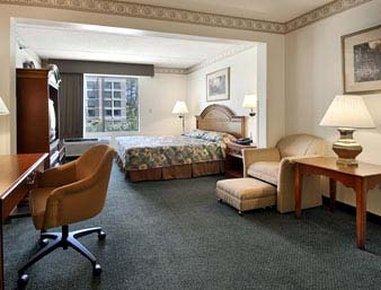Wingate By Wyndham Raleigh Durham / Airport Hotel Luaran gambar